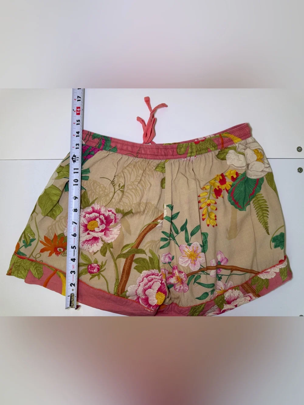Powder Women's Floral Print
Pajama Shirt and Shorts Set - Picture 9 of 16